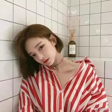 夜里三个错愕的人
